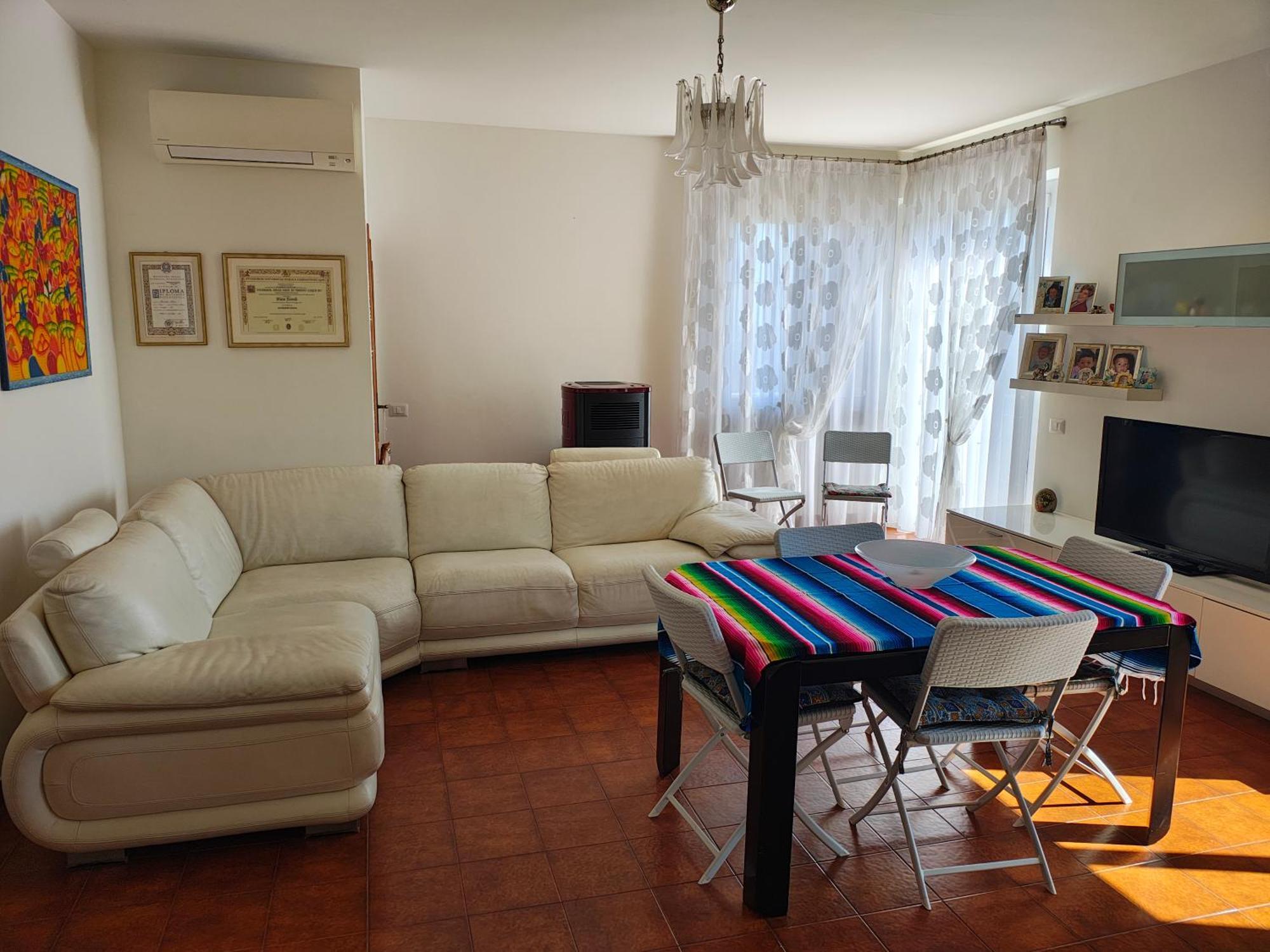 Casa Meris San Costanzo 외부 사진